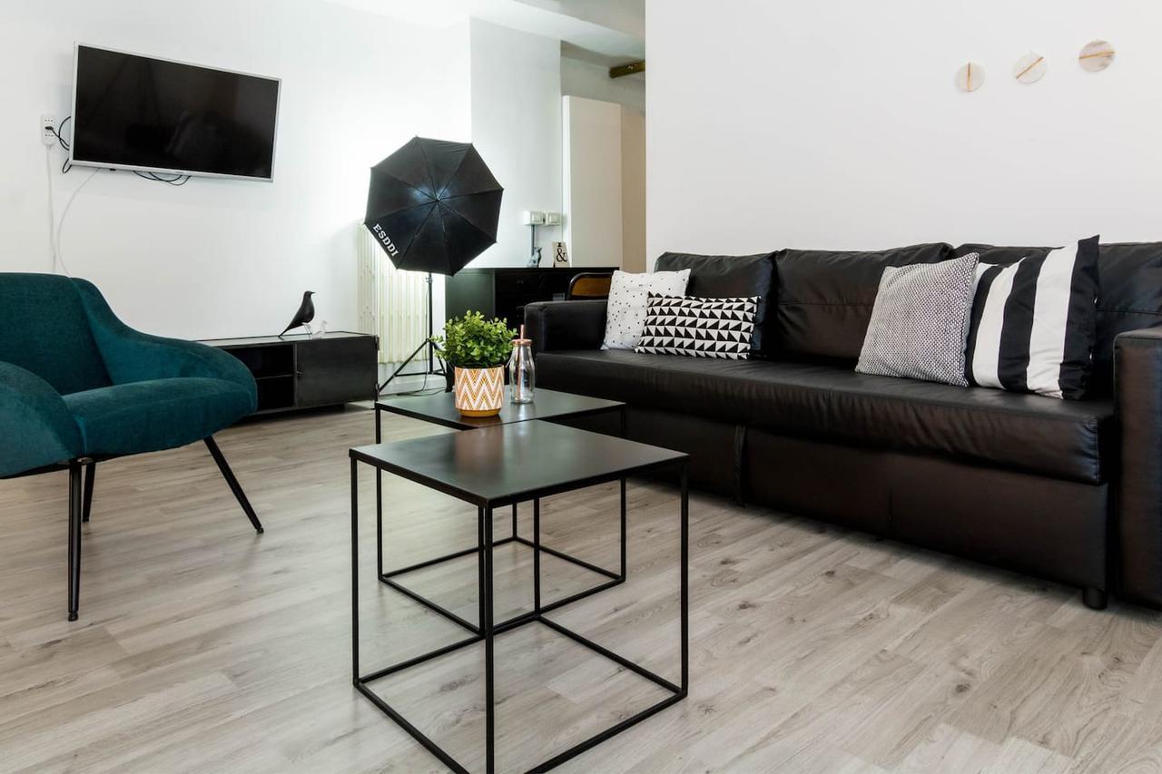 Joivy Exclusive Apt For 4 In Navigli Near Parks Milano Eksteriør bilde